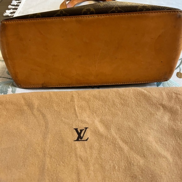 Louis Vuitton Piano Tote - Picture 3 of 8